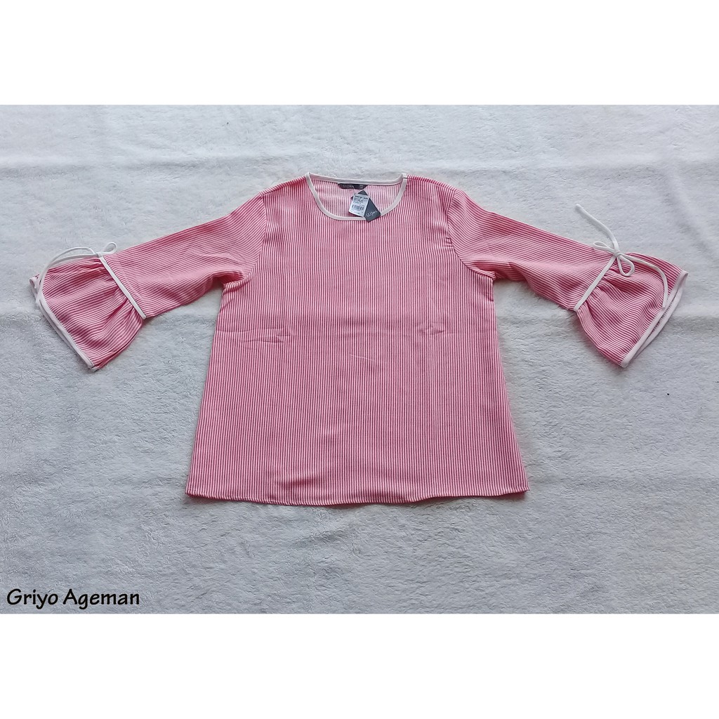 Atasan Blouse St.yves Pink Bergaris Size M
