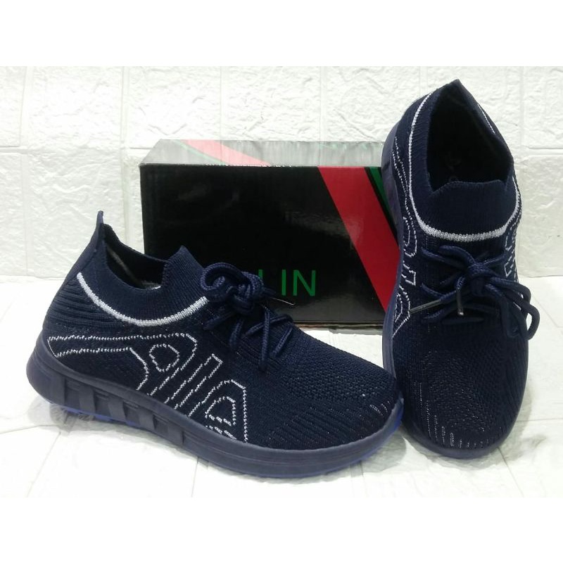COLLIN SEPATU TALI ANAK