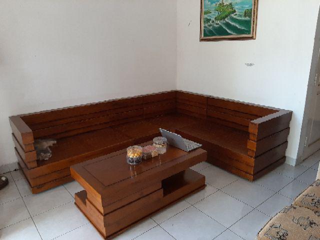 Set Kursi Sofa Ruang Tamu Sudut Box Minimalis Ukir Jati Furniture Jepara