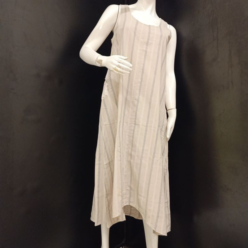 Corniche dress wanita