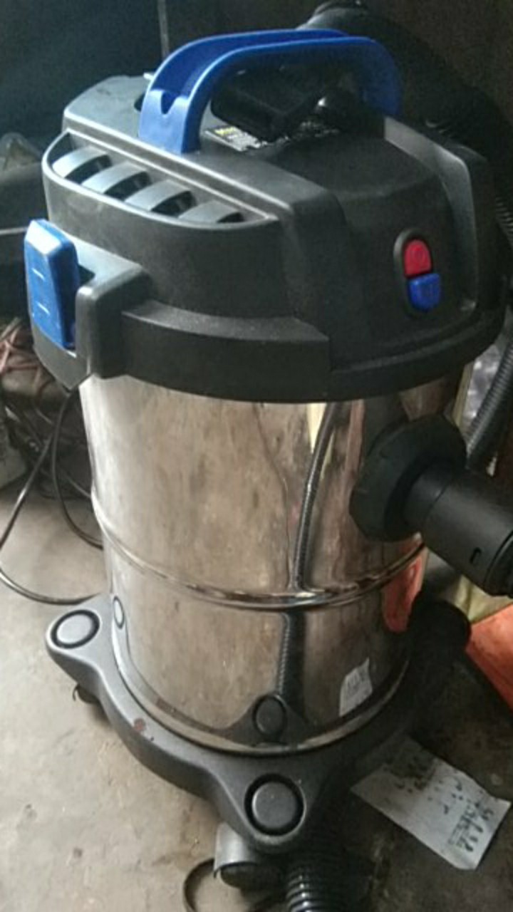 Mollar 15 Liter Vacum Cleaner Mesin Sedot Debu Vacuum Cleaner Sedot