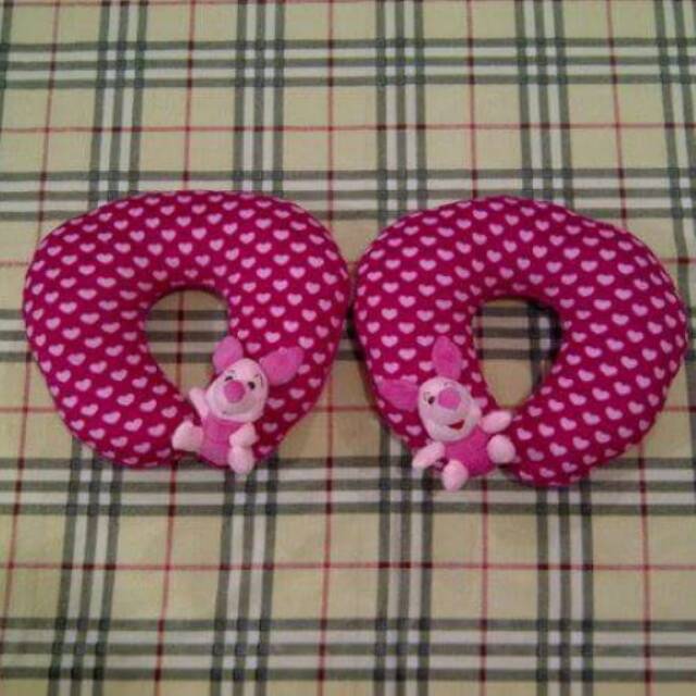 Bantal Leher PIGLET Love PINK