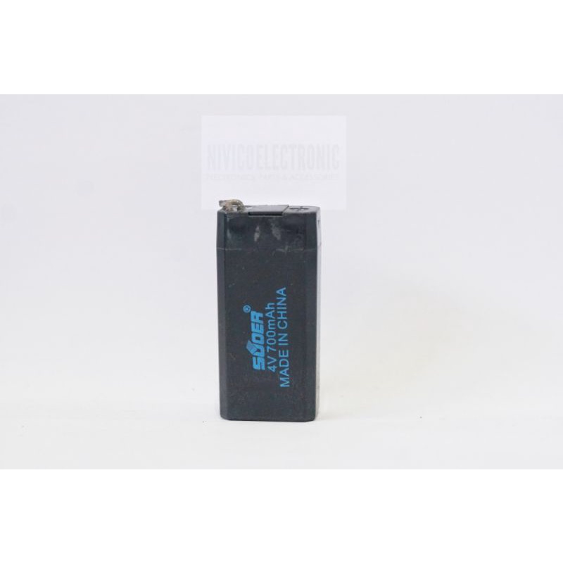 Aki 4v SUOER 700 mah ( 6.2 x 2.8 x 1.8)