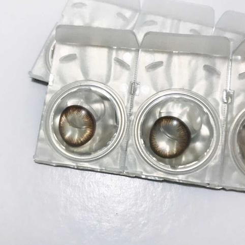 Image of Ready ACUVUE DEFINE 1 PASANG 1 DAY Natural Shine Vivid Style Accent Radiant Bright Charm Sweet Chic  #3