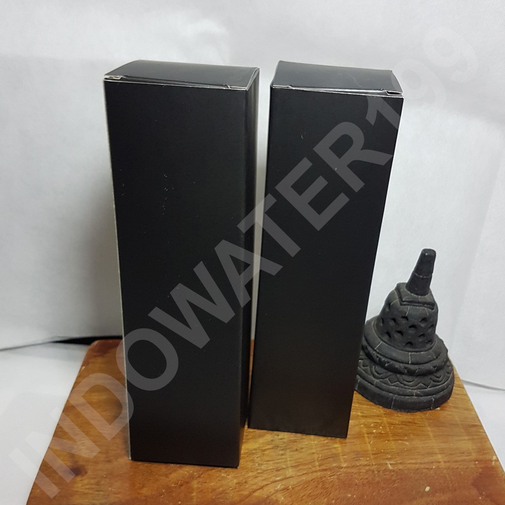 

DUS PAKING HITAM DOFF UNTUK BOTOL SPRAYER ATAU PUMP 250 ML ISI 50 PCS