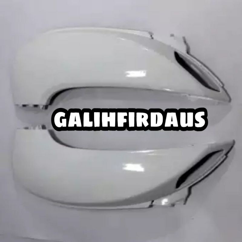 body kanan dan kiri Honda Scoopy fi