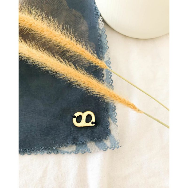 Preloved Jilbab buttonscarves ginkgo sea salt syari segiempat