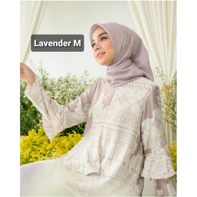 Jeumpa Blouse by Wearing Klamby