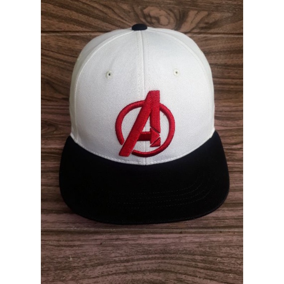 TOPI MARVEL Avengers SECOND ORIGINAL