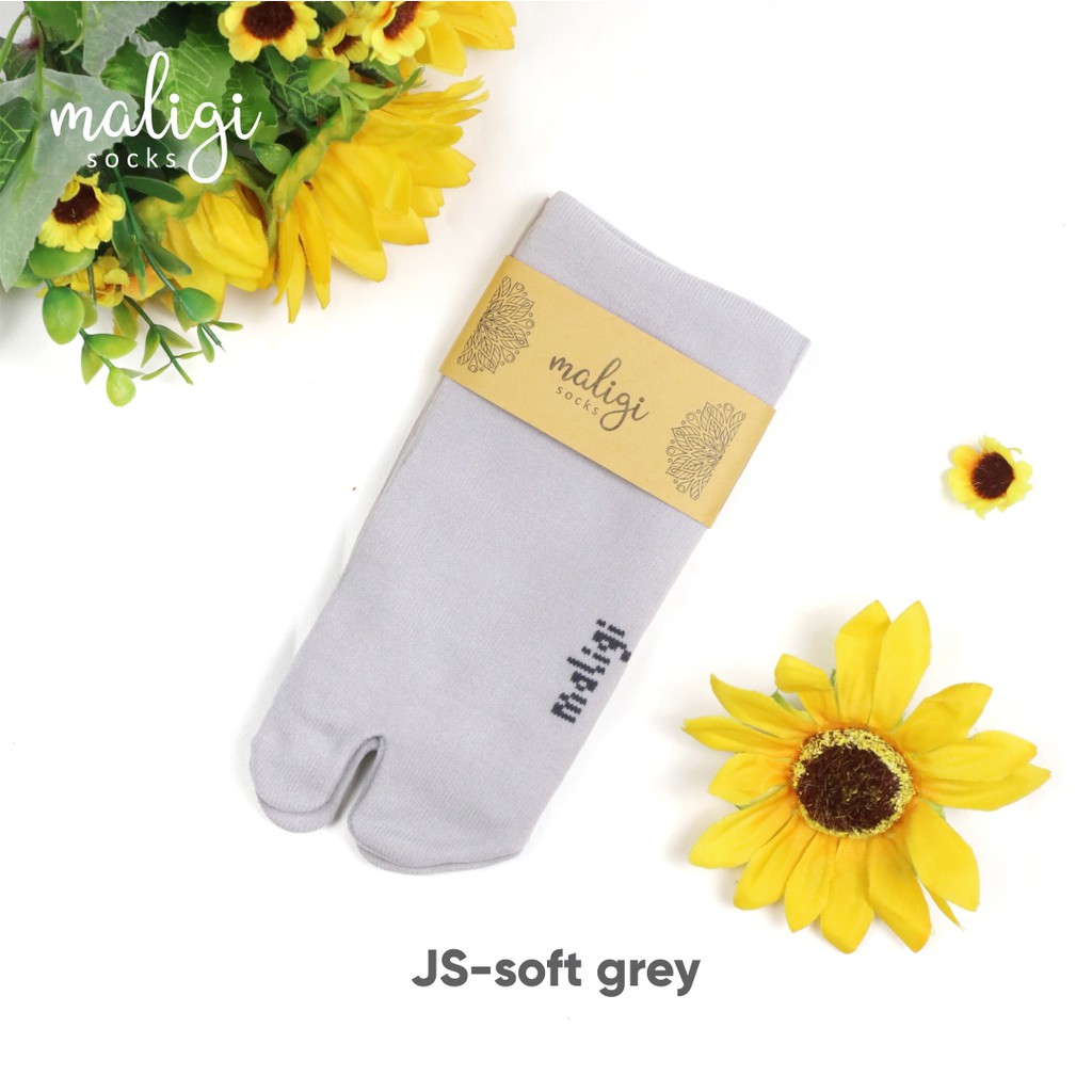 Kaos Kaki Jempol Panjang / Maligisocks / kaos kaki polos/ JL- Cream-SOFT GREY