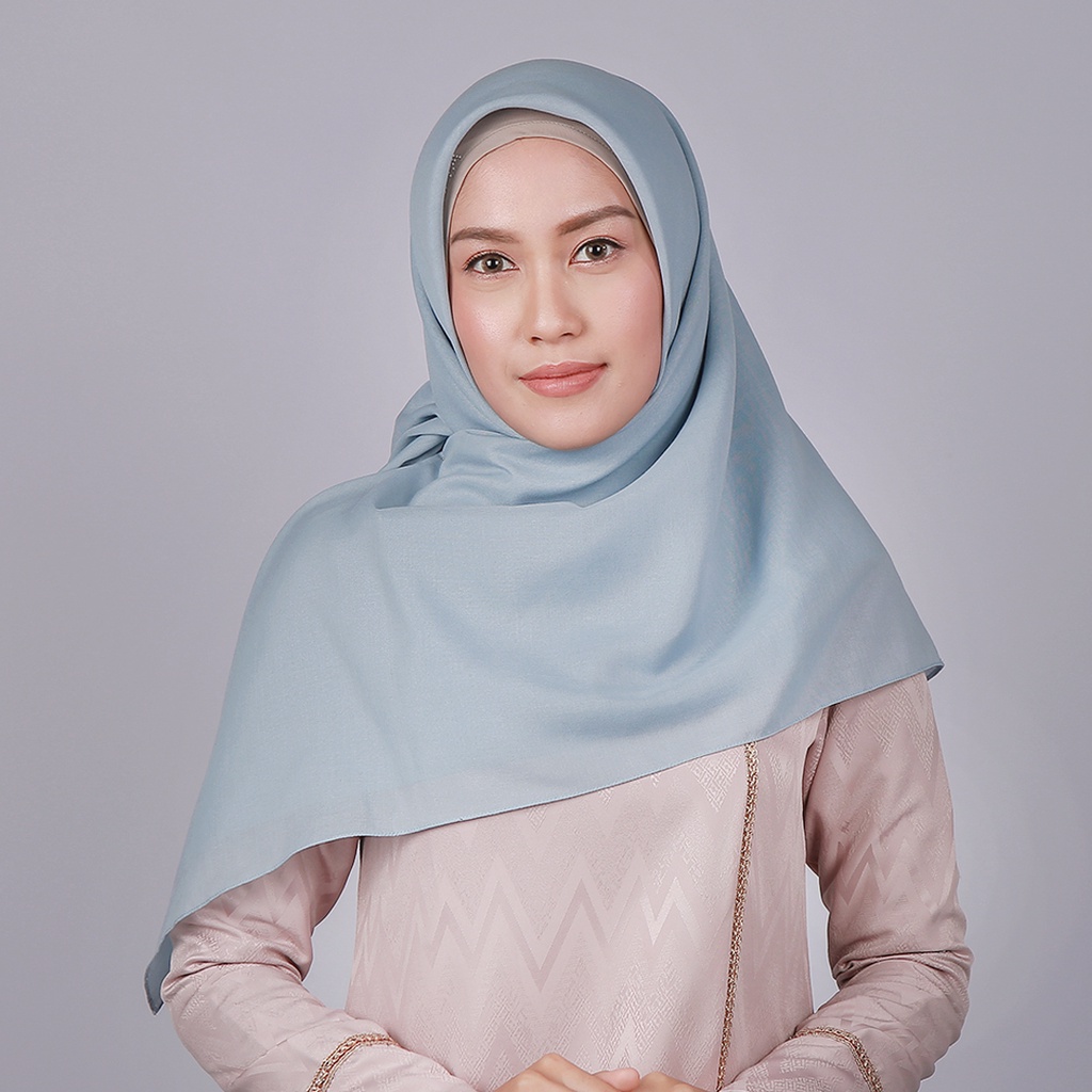 ZOYA AISHA PLAIN SEGI EMPAT SCARF POLOS