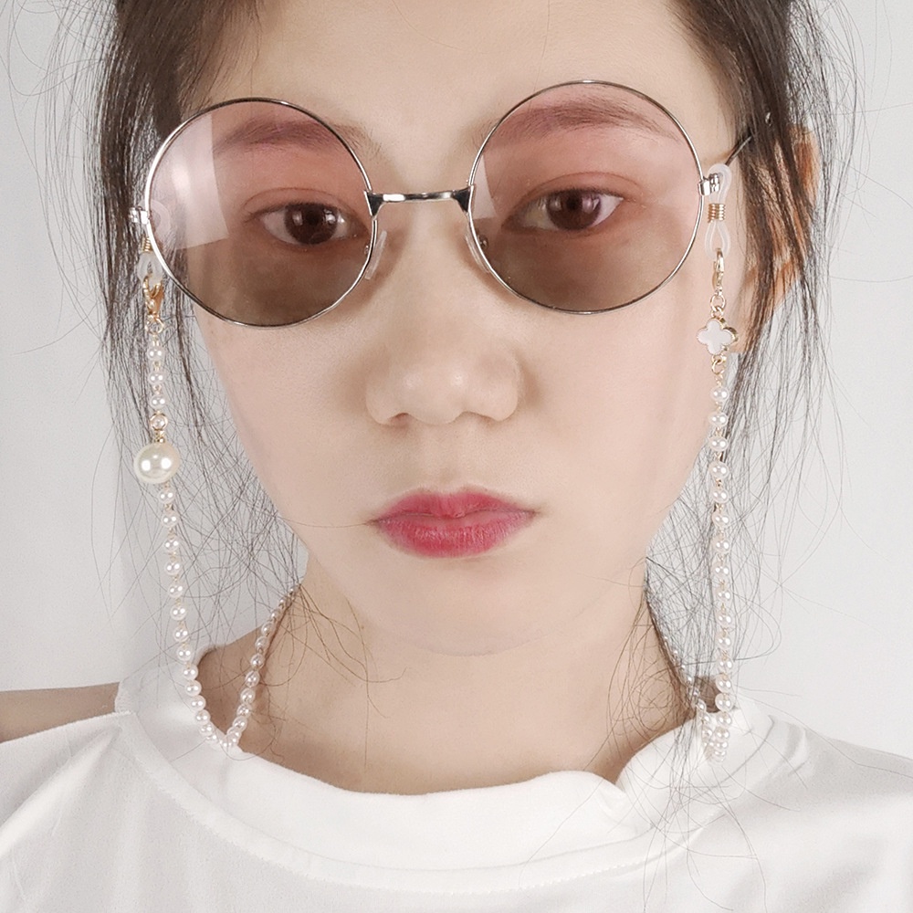 Rantai Kacamata Desain Clover Aksen Mutiara Anti Slip Untuk Dekorasi ol2