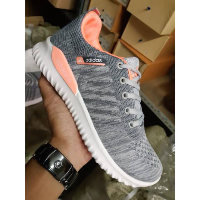Sepatu Adidas sport zoom woman premium