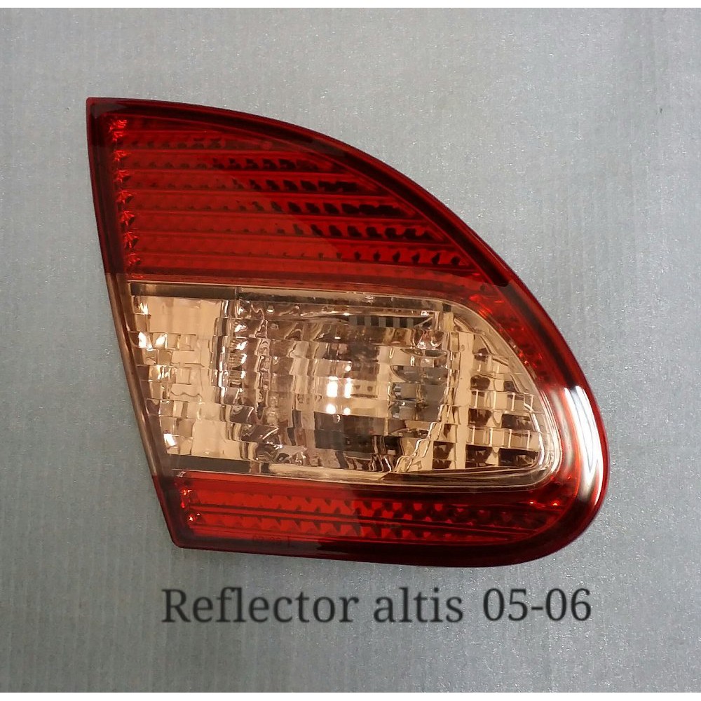 TOYOTA COROLLA ALTIS 2005 2006 REFLECTOR SET