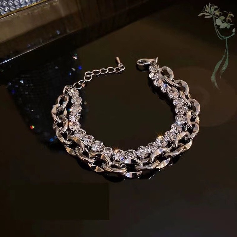 Gelang Susun Gaya Korea Bahan Metal Hias Berlian Imitasi Untuk Wanita