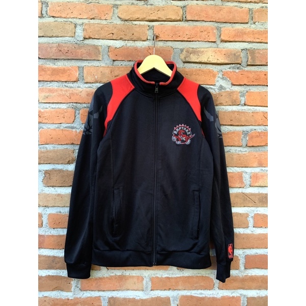 jaket tracktop nba hitam size fit M second bekas preloved thrift murah lengan panjang long sleeve