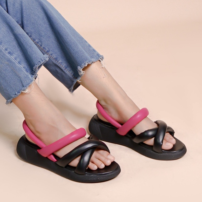 LAPEPA YUK - Sepatu Sandal Wanita Wedges VIVIAN Model Silang dua Tali Strap Belakang Hak Tinggi Sole 3 cm Spatu Sendal Gunung Cewek  Size 36 37 38 39 40 41 Warna White Putih Kekinian Premium Terbaru Shoes Ori Original Mall Official Store Promo