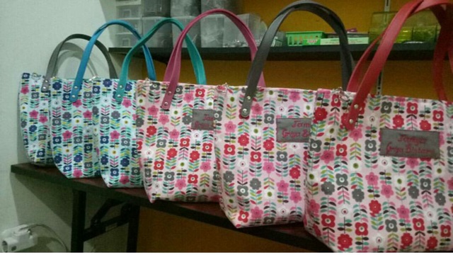 Handle tote bag + keling  (1psng)