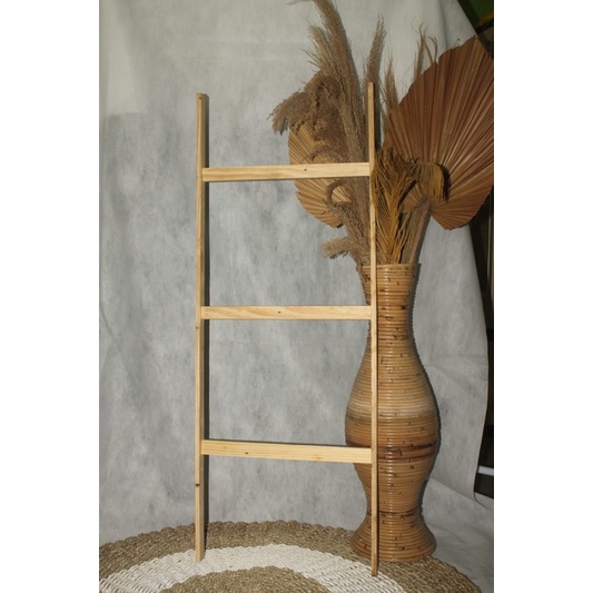 Ladder Hanger Kayu 4 Trap / Ladder Hanger 4 Anak Tangga / Ladder Hanger Kayu Jati Belanda / Rak Hand