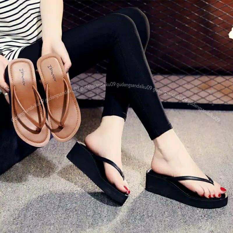 Rafisha-Sandal Wedges Spon Anita | Wedges Spon Jepit Simple | Wedges jepit Dewasa