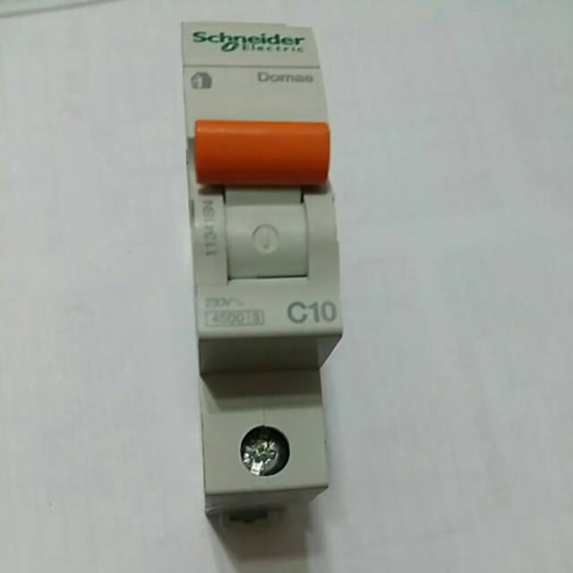 MCB Schneider - Domae - Merlin Gerin 10A
