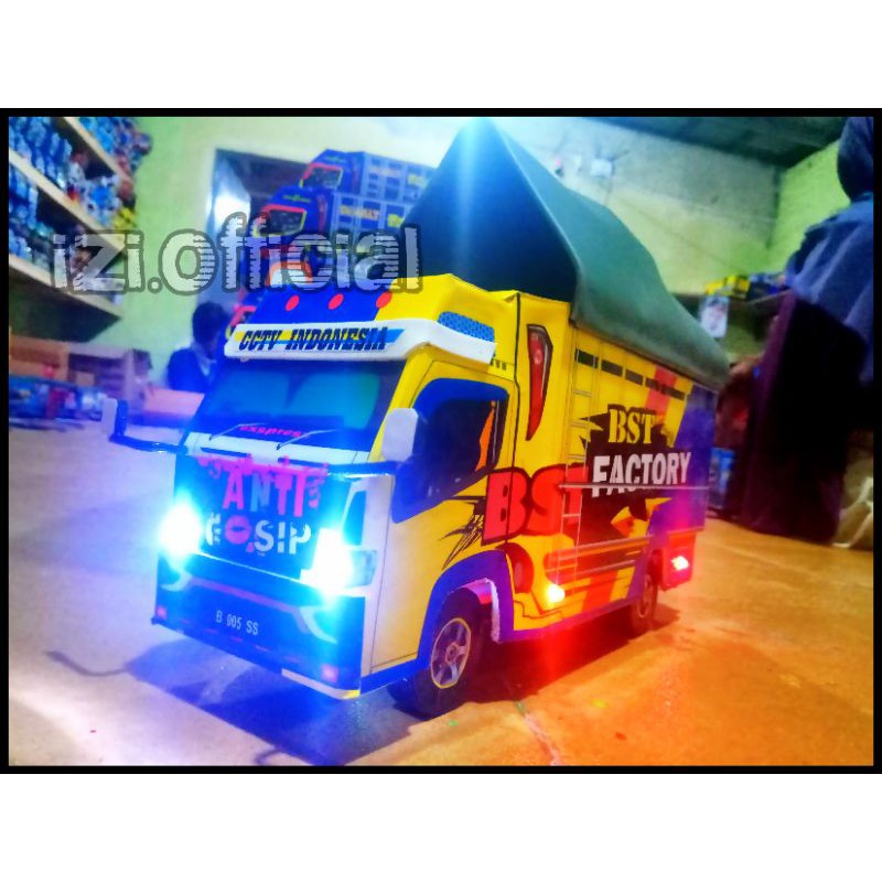 MINIATUR TRUK OLENG MINIATUR ANTI GOSIP MURAH FULL LAMPU TERPAL RODA KAYU