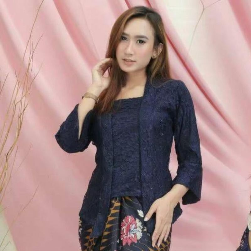 IndahKebaya | HANYA ATASAN KEBAYA KUTUBARU BROKAT / KEBAYA PESTA KARTINI / KONDANGAN WISUDA / HITAM