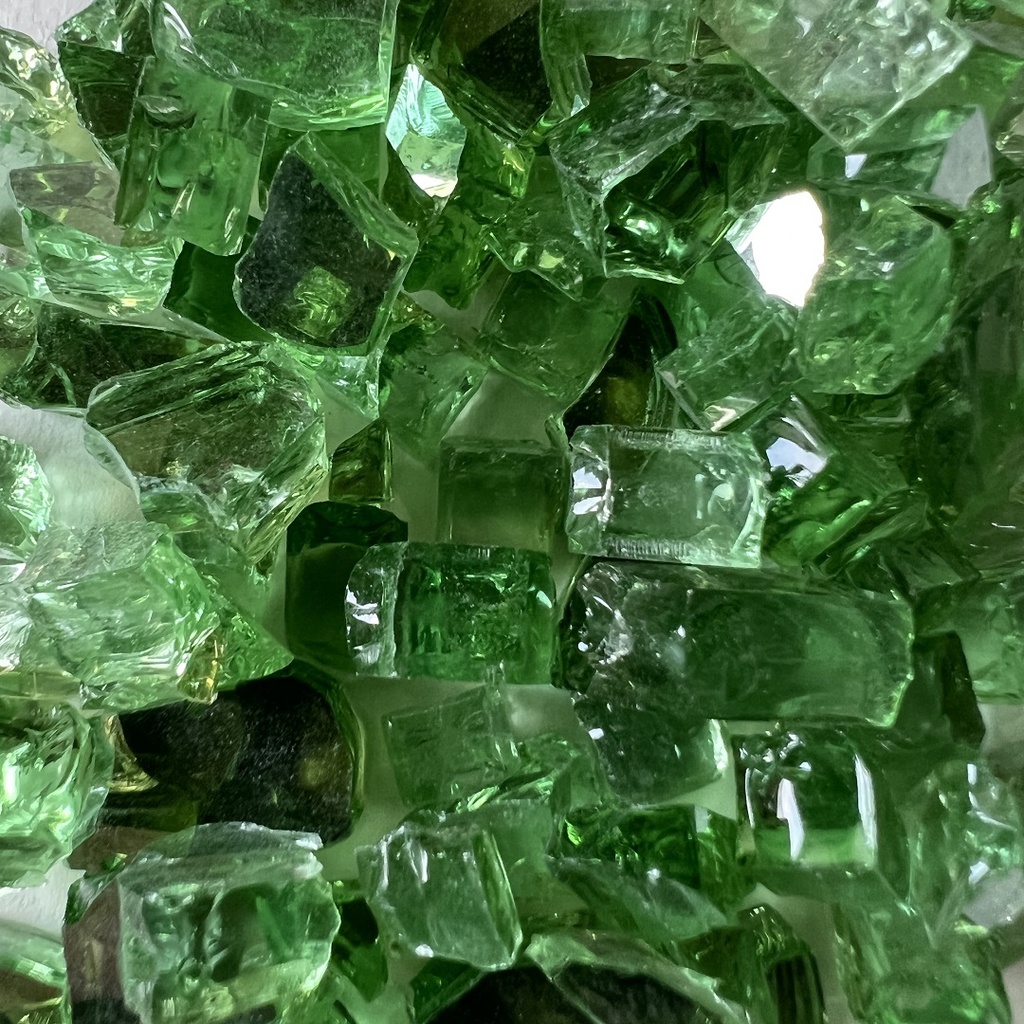 Crystal Stone EMERALD GREEN Batu Kristal 20cc Murah Berkualitas Bagus Pecahan Batu Kaca quartz brazil healing crushed Crystal Chips Hiasan Resin Padat Padatan DIY Craft Dekorasi glass shards nuggets fairy chips mica flakes geode Grosir Prakarya