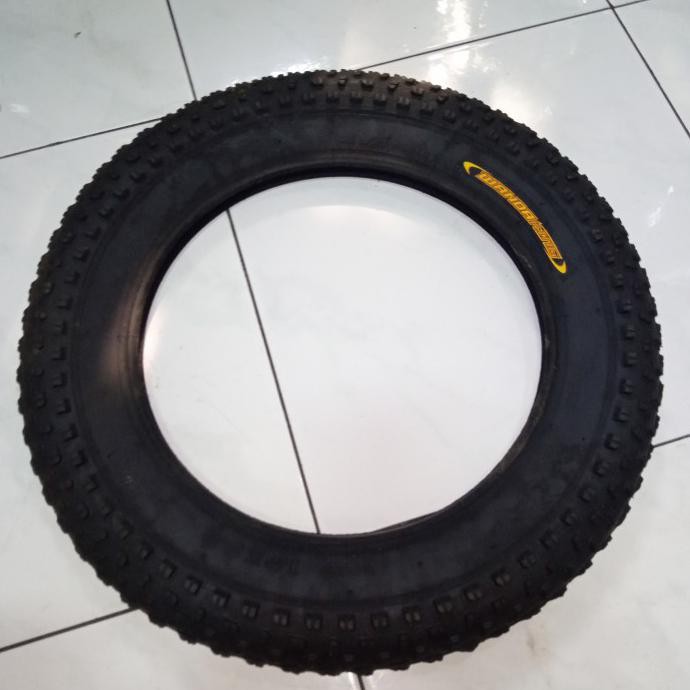 16 X 3.00 Ban Luar Sepeda Wd (Wandaking) , 300 Fatbike ( United Tank )