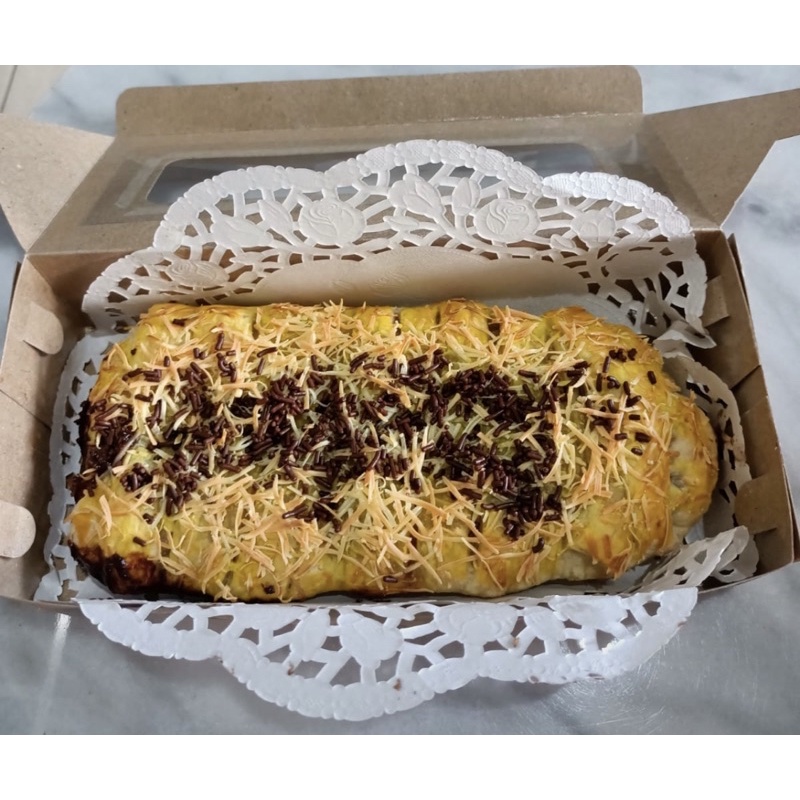

BANANA CHESEE STRUDEL