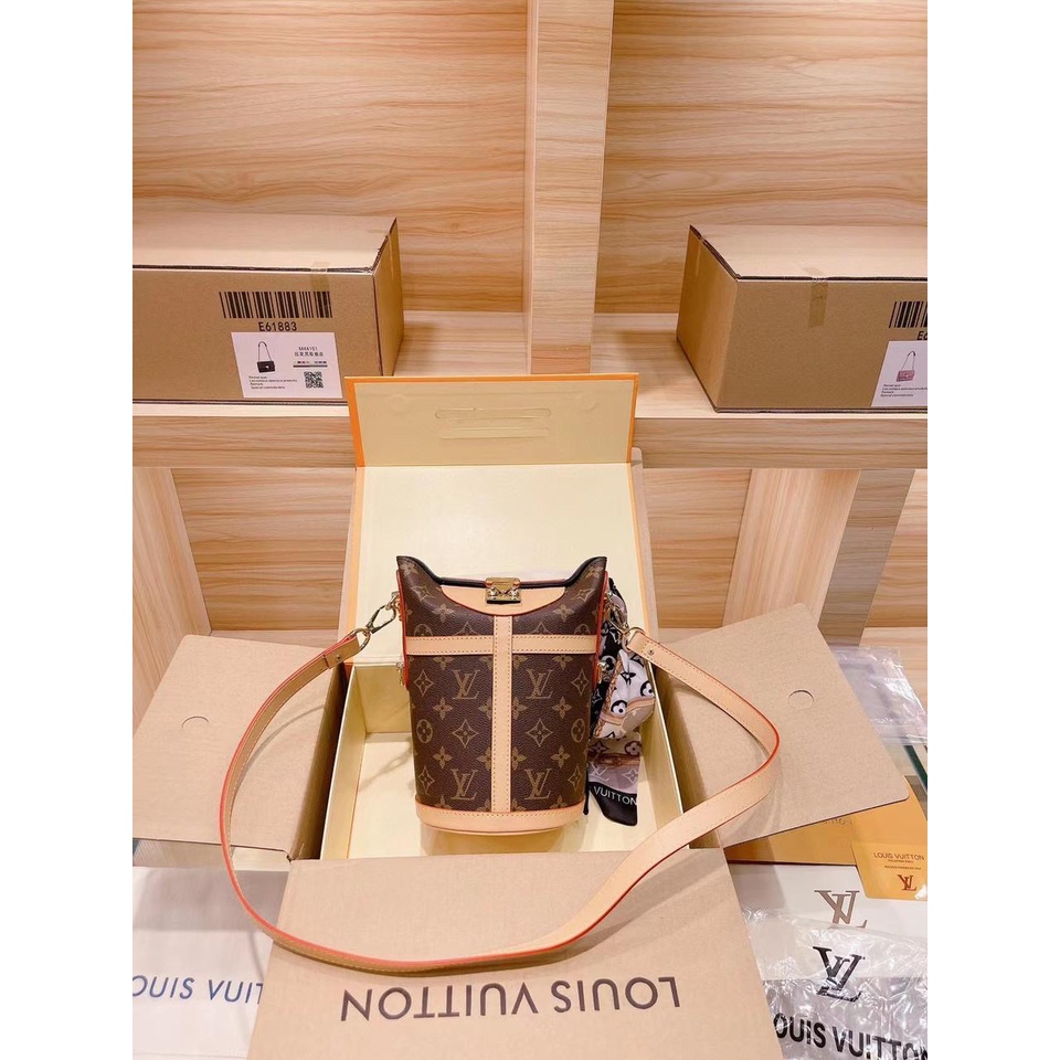 Tas Lv Duffle Bucket Bag (Batam)