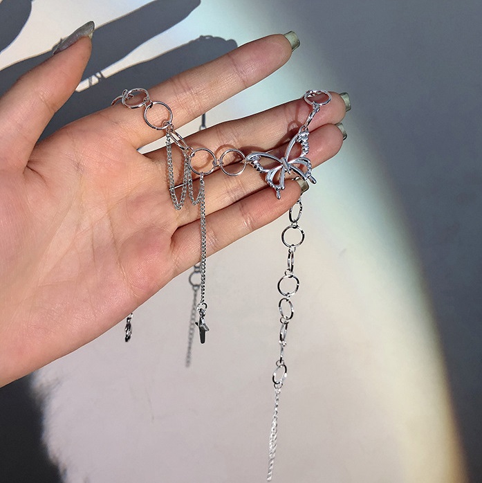 Kalung Choker Desain Kupu-Kupu Bahan Alloy Warna Silver Gaya Hip Hop Punk Gothic