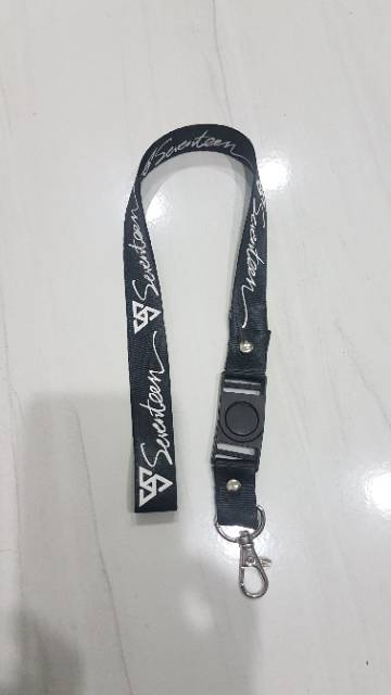 SEVENTEEN LANYARD GANTUNGAN TALI LANYARD ID CARD KEYRING KEYCHAIN KPOP