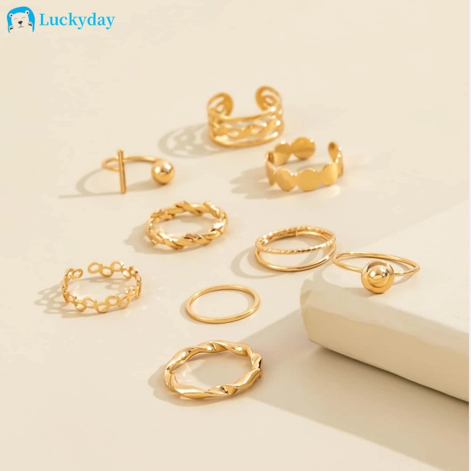 YEEZII 9pcs / Set Cincin Model Twist Hollow Warna Emas Gaya Retro Untuk Wanita