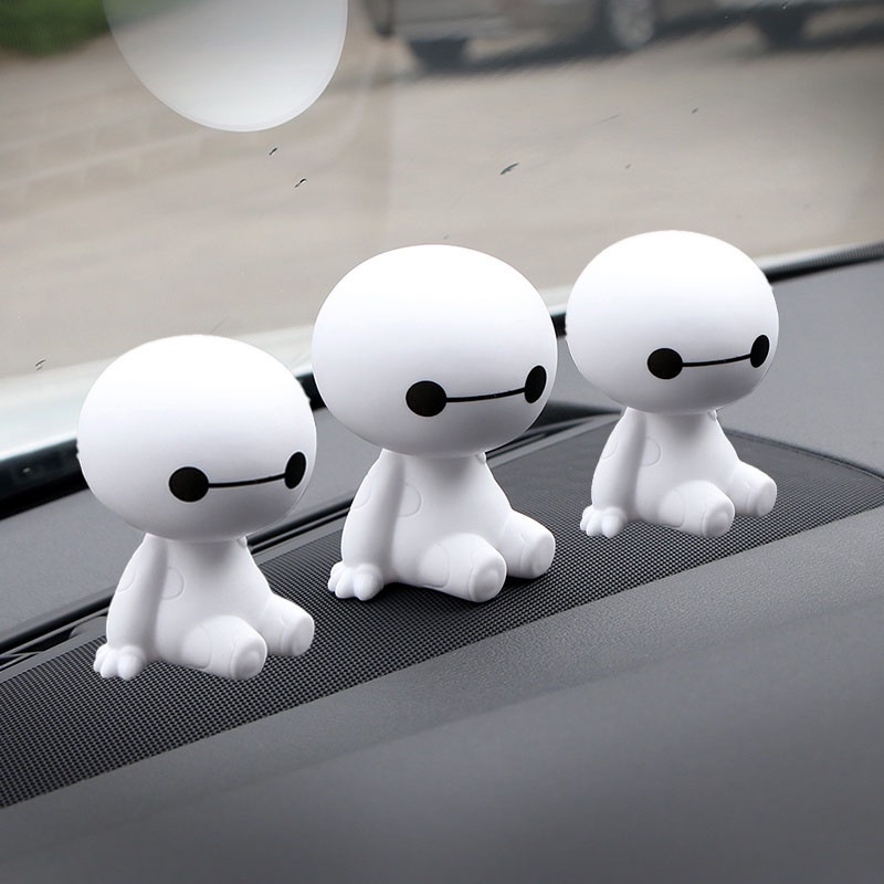 Boneka Robot Baymax Kepala Goyang Untuk Dekorasi Dashboard Mobil