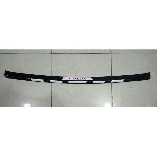 Sill Plate Belakang Calya Warna