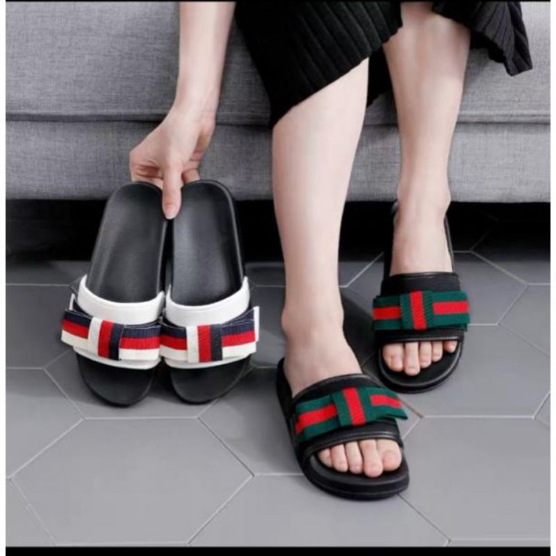 Sandal Slide Gucci Karet