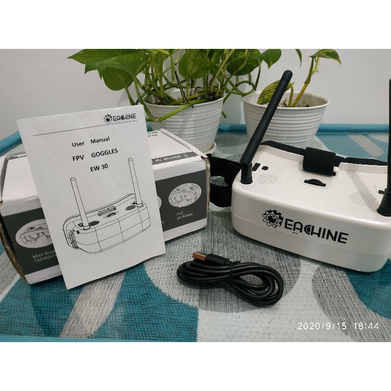 eachine fpv goggles ew30