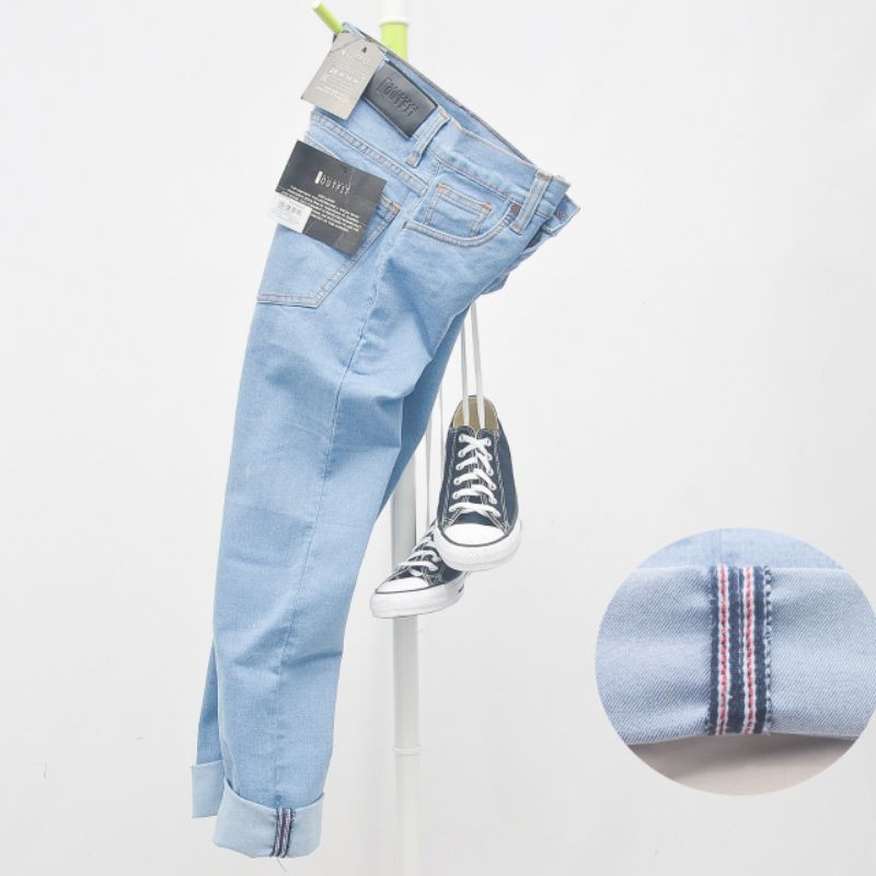 CELANA JEANS PRIA SELVEDGE OUTFIT DENIM