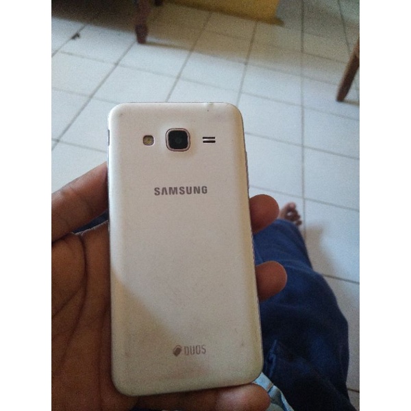 samsung j3 2016