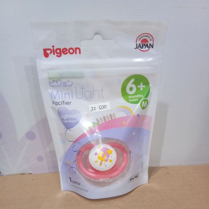 PIGEON MINI LIGHT PACIFIER 6+BULAN(M), 12BULAN(L)