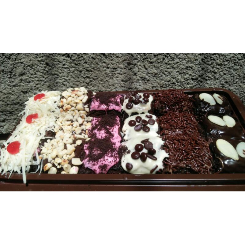 

Kue Brownies Skat isi 18