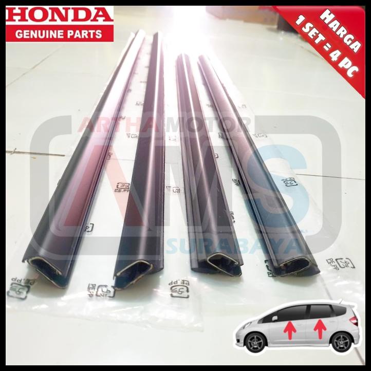 Karet pelipit list lis kaca wheater Strip mobil All New Jazz GE8