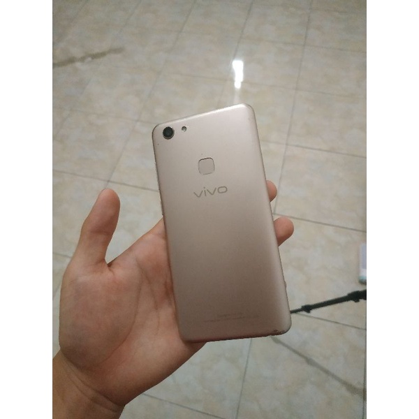 Vivo V7 Ram4/32Gb normal