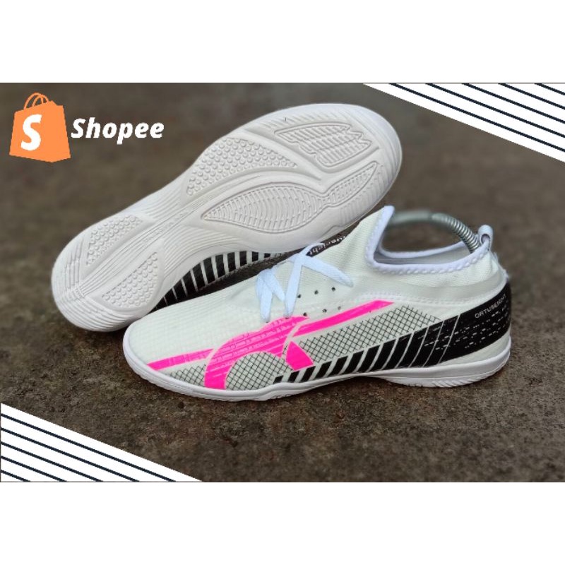 Sepatu Futsal Semiboot Catalys Ortus Putih Sepatu Futsal Ortus Terbaru Dan Termurah Sepatu Futsal Or
