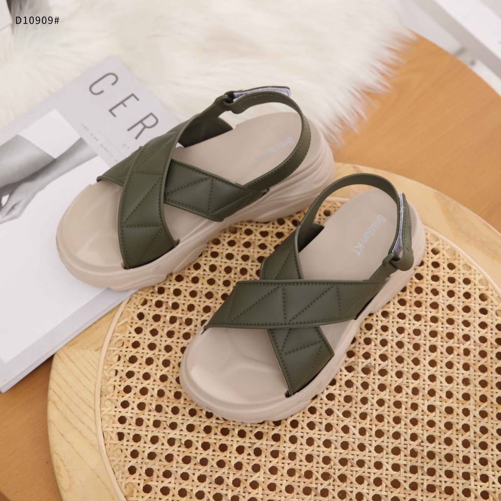 Slippers For Women With Rubber Sandal D10909