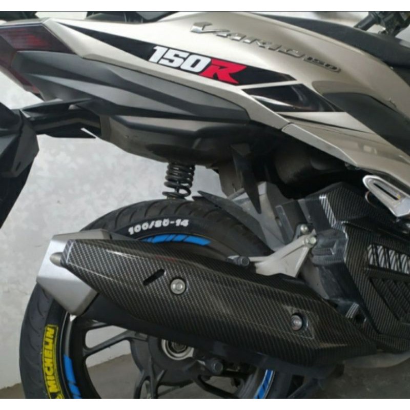 COVER TUTUP KNALPOT VARIO 150 125 NEW CARBON