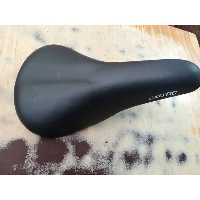 Sadel / Jok sepeda sakoni hitam / jok sepeda MTB / Sadel sepeda BMX