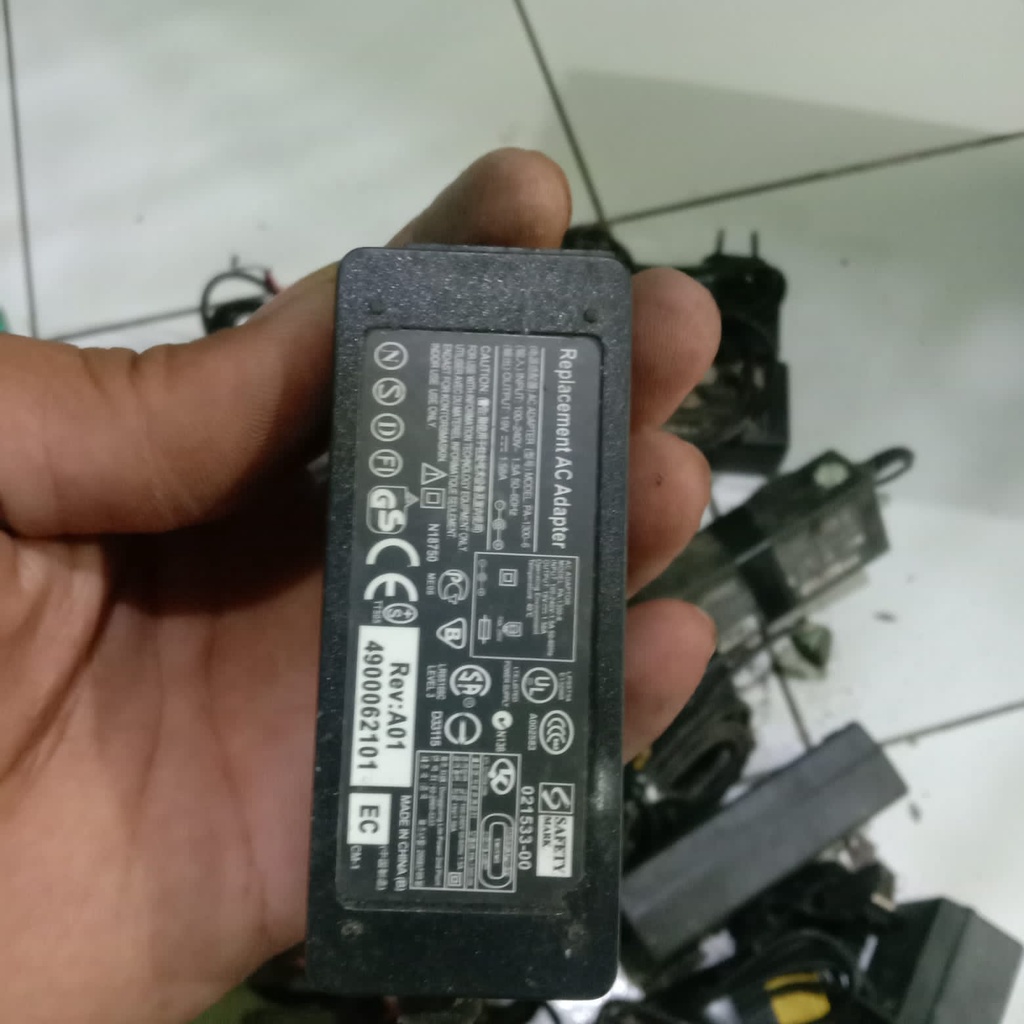 Adaptor Leptop | Bekas Original