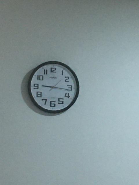 Jam Dinding Piorus - Standart Quartz (black) 40 Cm